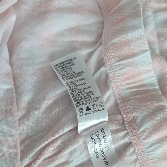 Disney Light Pink Minnie Mouse Pajama Set - Picture 9 of 9